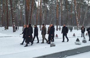 Прем`єр-міністр Дональд Туск вшанував пам`ять репресованих комуністичним режимом